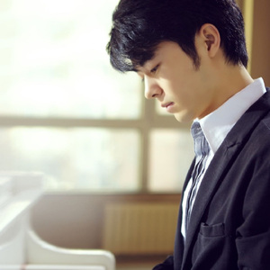 兔女郎❌吸乳脱内内视频
